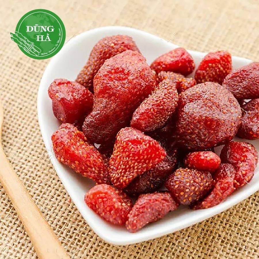 Dâu tây sấy dẻo