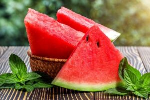 Các Món Ăn Ngon Từ Dưa Hấu – Giải Nhiệt Mùa Hè, Dễ Làm Tại Nhà